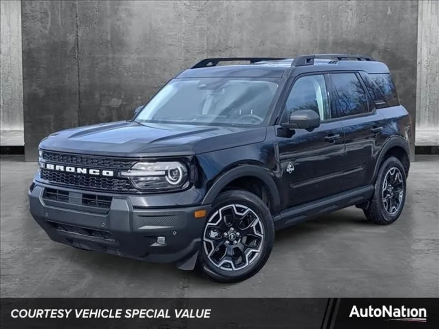 2025 Ford Bronco Sport Outer Banks photo 1