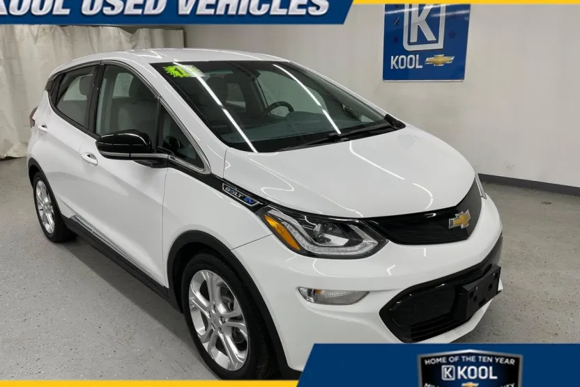 2018 Chevrolet Bolt EV photo 1