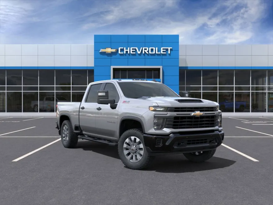2025 Chevrolet Silverado 2500HD Custom photo 1