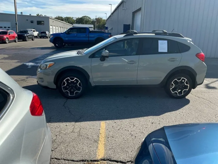 2014 Subaru Crosstrek 2.0i Limited photo 1