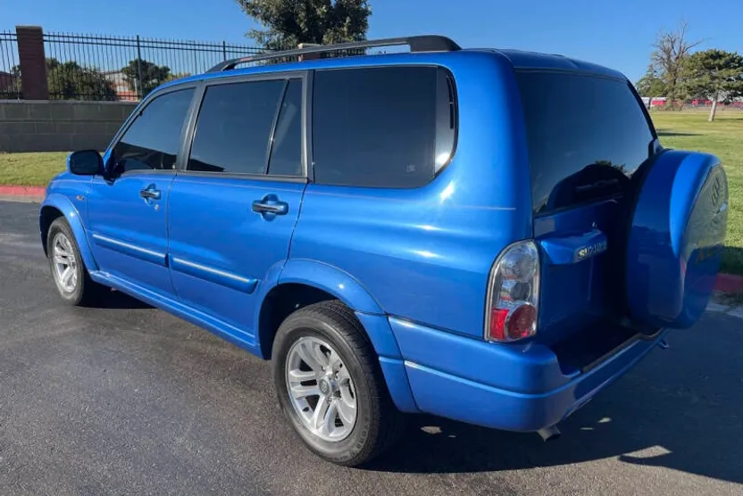 2004 Suzuki XL7 Hard Top photo 1