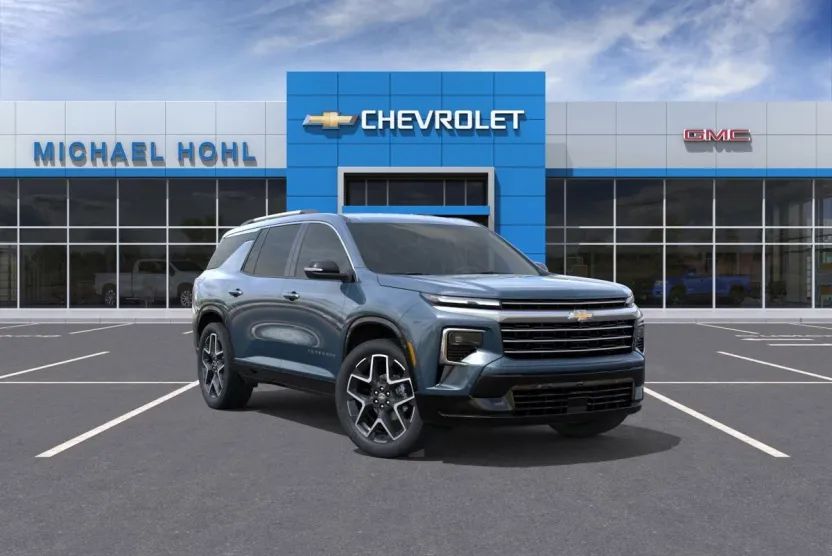 2026 Chevrolet Traverse High Country photo 1
