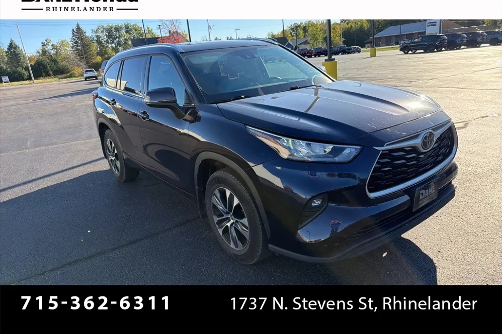 2020 Toyota Highlander XLE photo 1