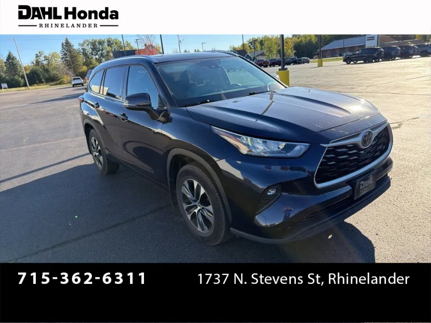 2020 Toyota Highlander XLE photo 1