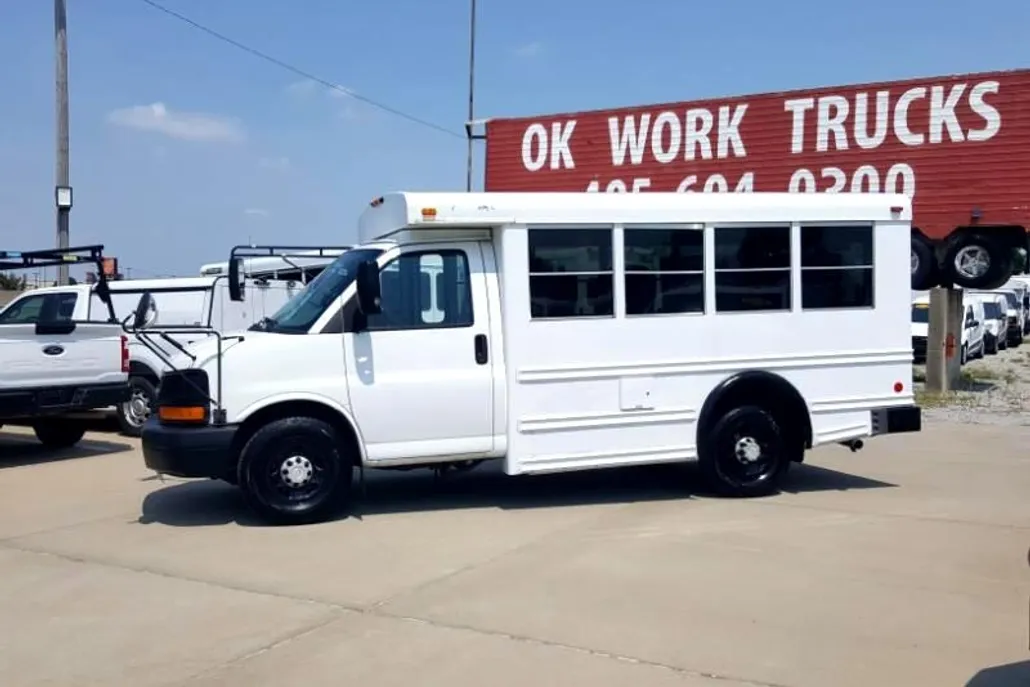 2007 Chevrolet Express 3500 photo 1
