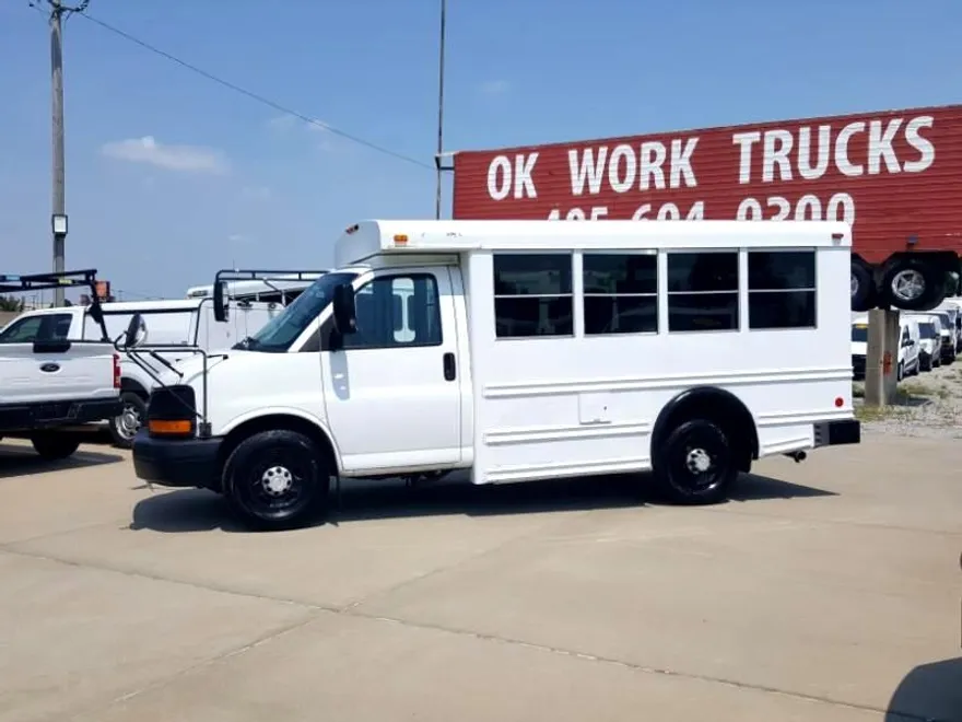 2007 Chevrolet Express 3500 photo 1