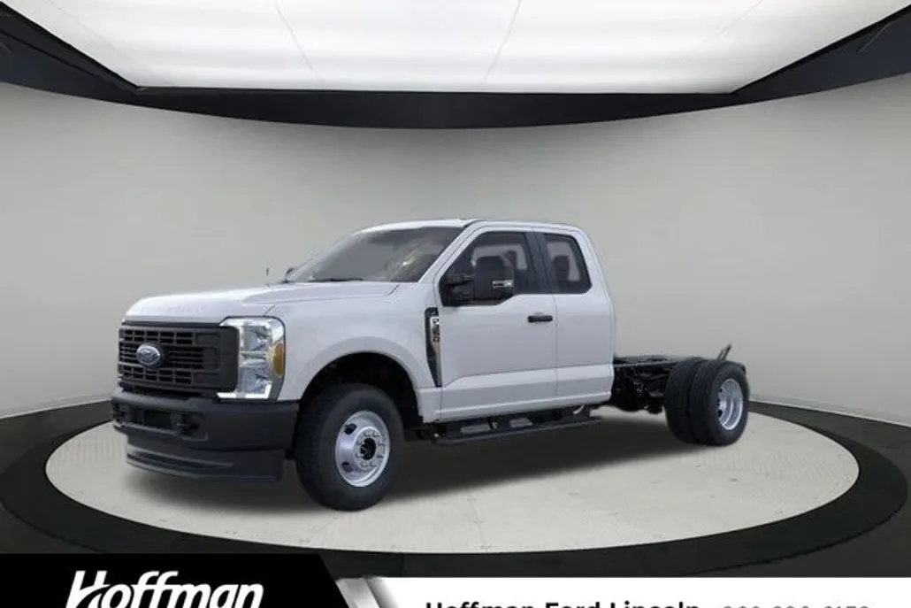 2026 Ford F-350 photo 1