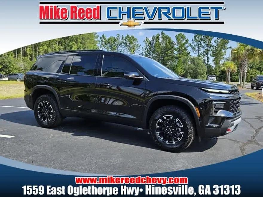 2026 Chevrolet Traverse Z71 photo 1