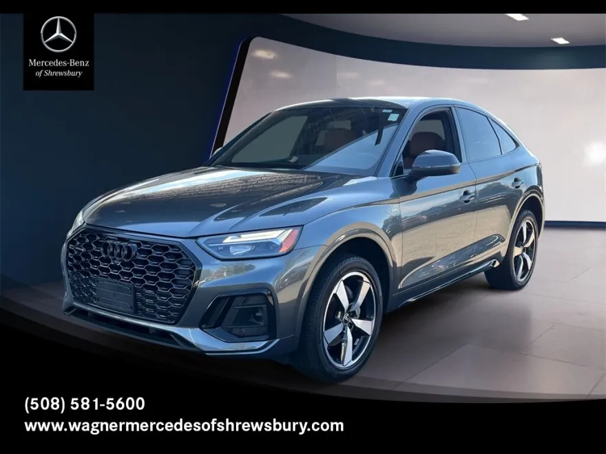 2022 Audi Q5 S line Premium Plus photo 1