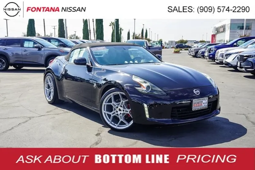2019 Nissan 370Z Base photo 1