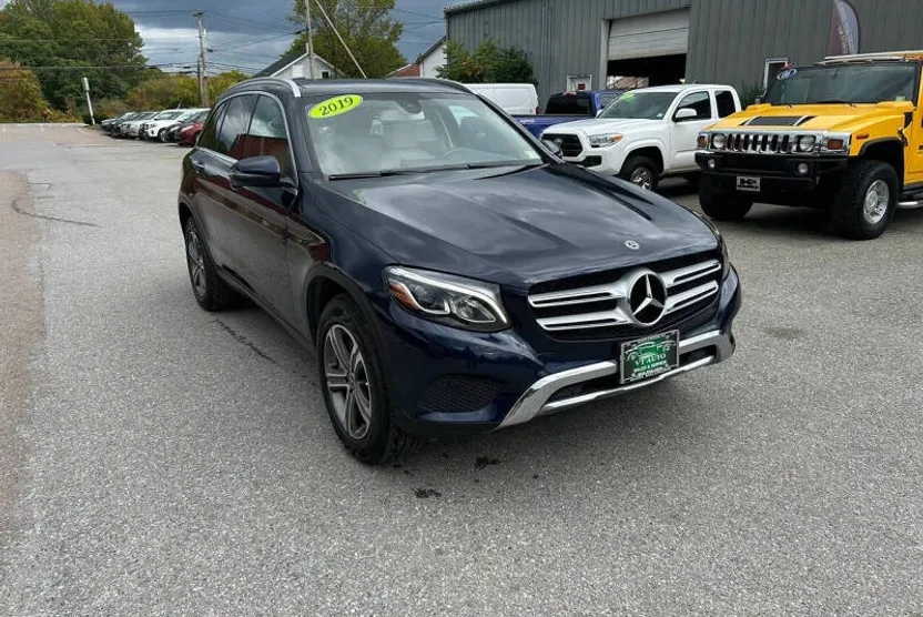 2019 Mercedes Benz GLC 350e 4MATIC photo 1