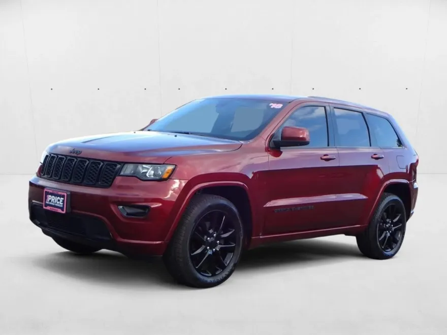 2018 Jeep Grand Cherokee Altitude photo 1