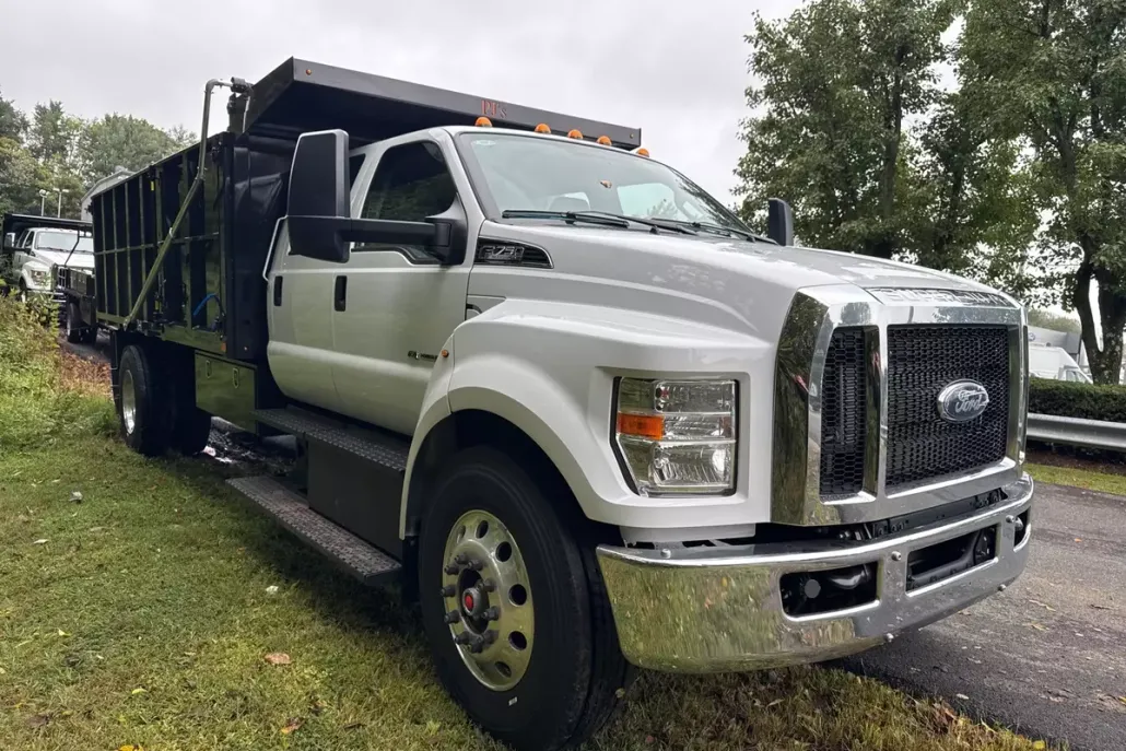 2026 Ford F-750 photo 1
