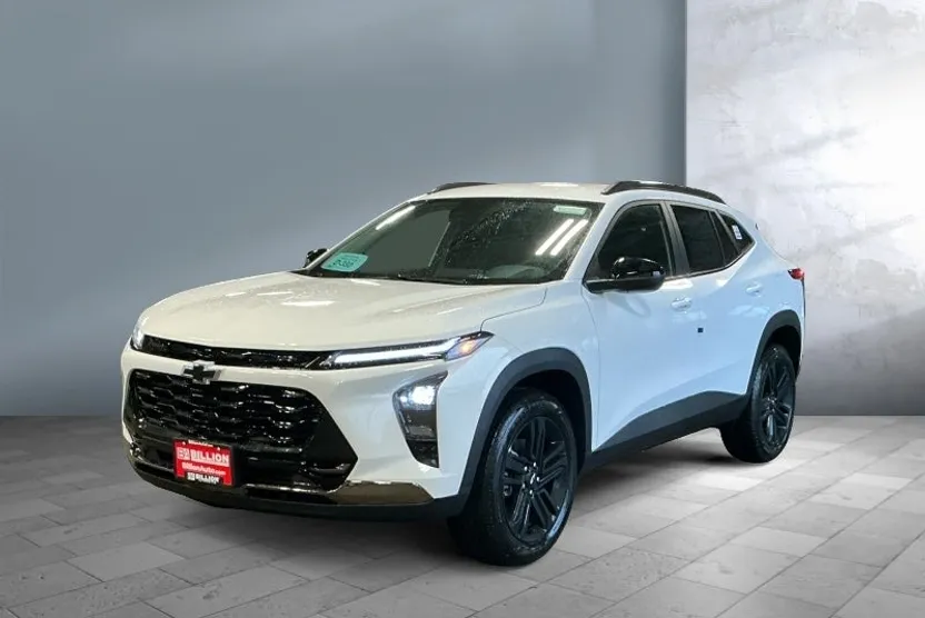 2025 Chevrolet Trax ACTIV photo 1