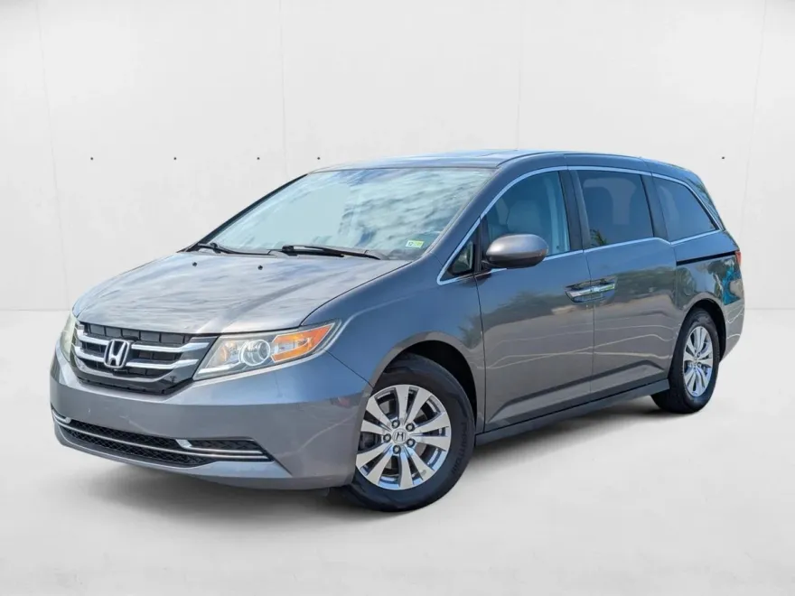 2016 Honda Odyssey EX-L photo 1
