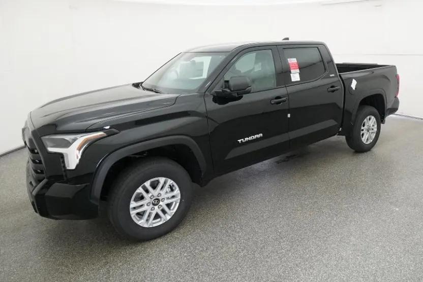 2026 Toyota Tundra SR5 CrewMax photo 1
