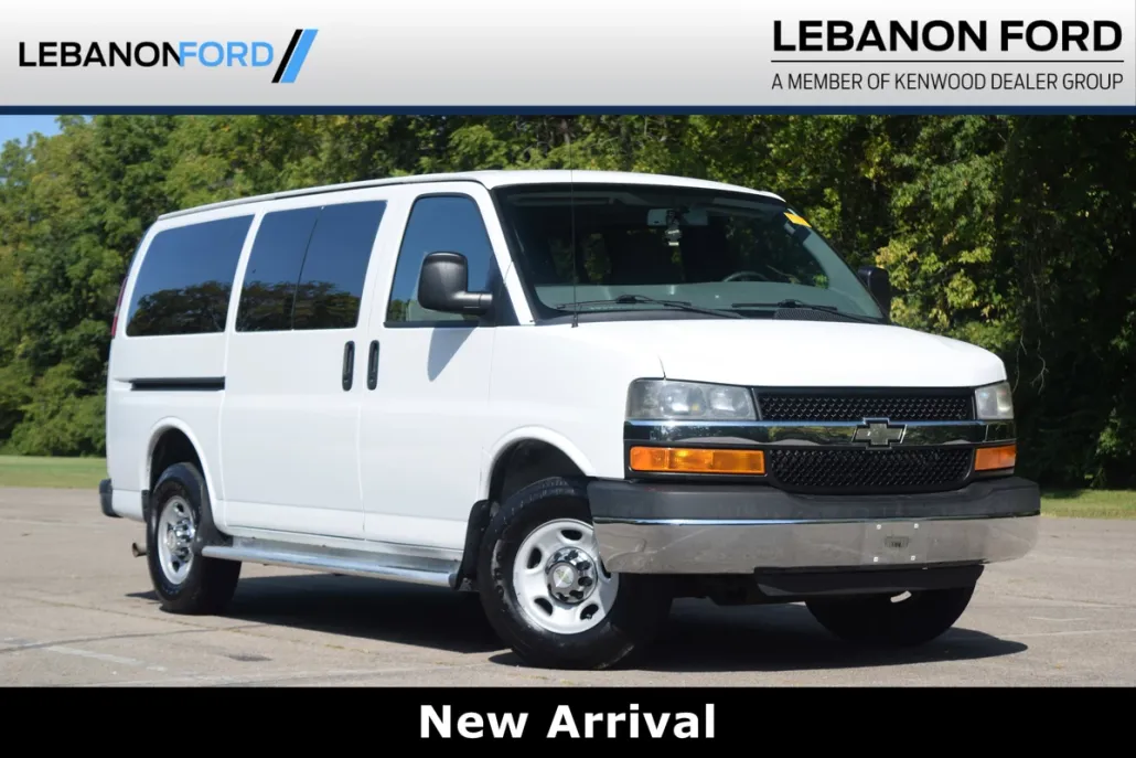 2014 Chevrolet Express 3500 Van photo 1