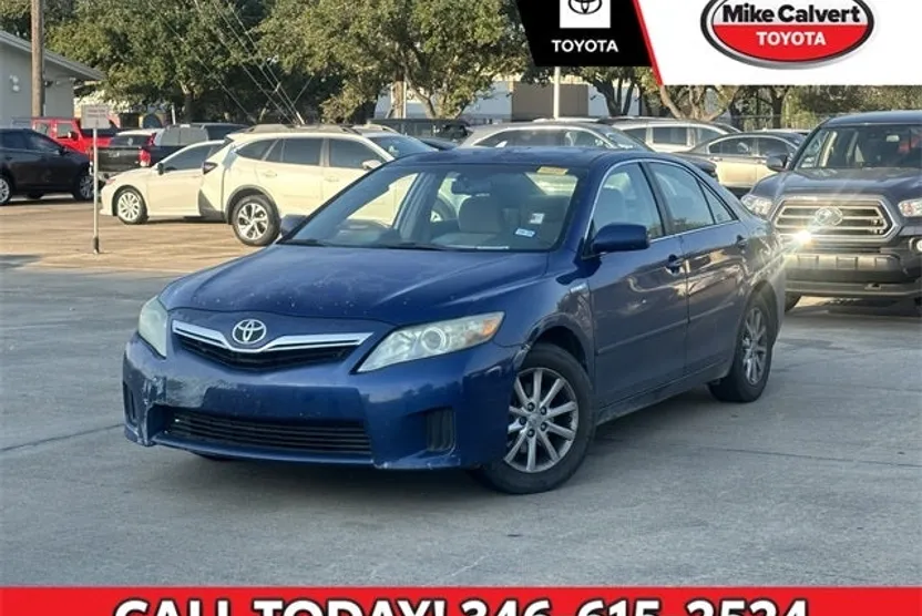 2010 Toyota Camry Hybrid Base photo 1