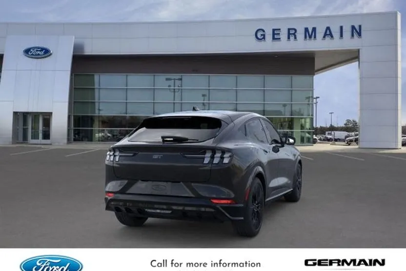 2025 Ford Mustang Mach-E GT photo 1