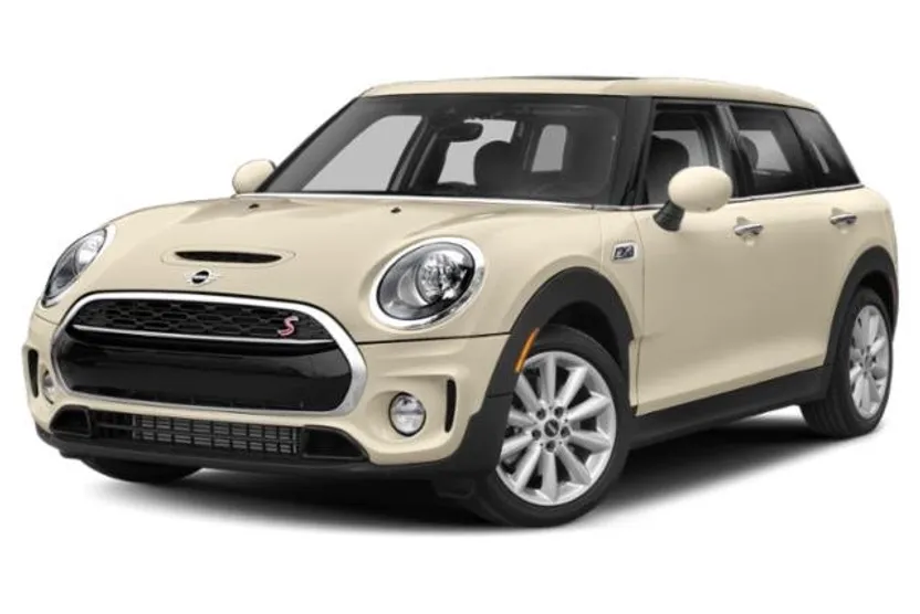 2019 Mini Clubman Base S ALL4 photo 1