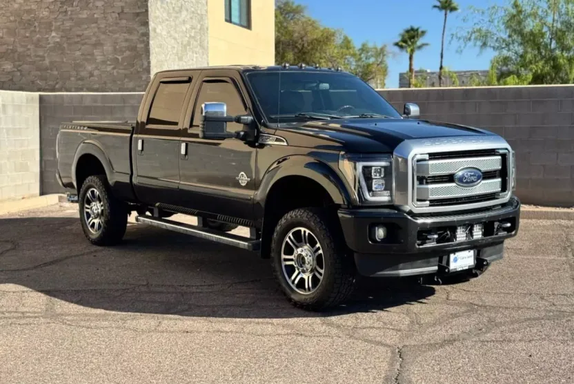 2015 Ford F-350 Platinum photo 1