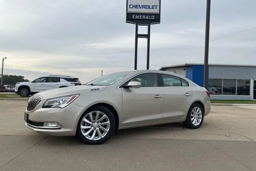 2014 Buick LaCrosse Leather photo 1