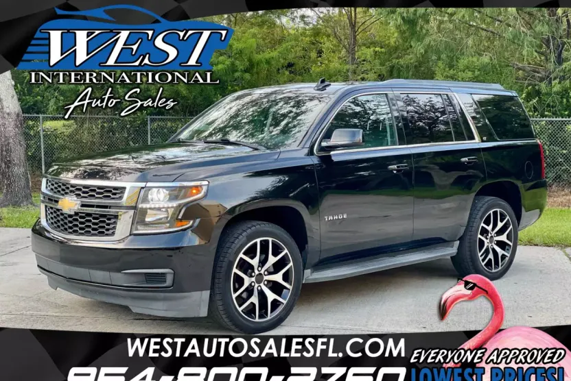 2016 Chevrolet Tahoe LT photo 1