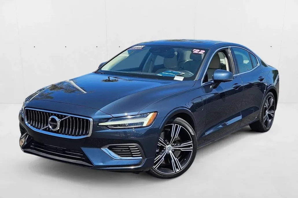 2022 Volvo S60 Recharge T8 Inscription photo 1