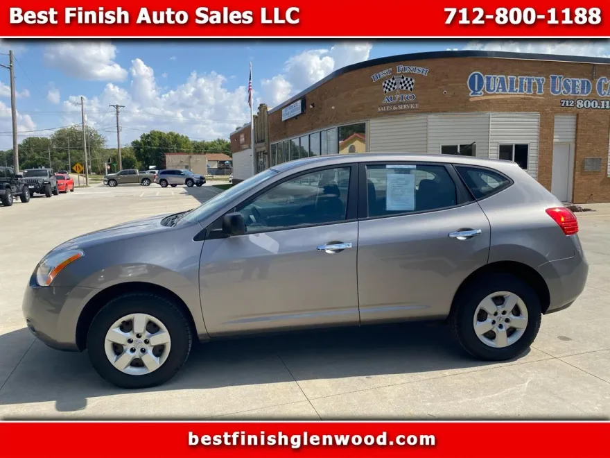 2010 Nissan Rogue S AWD photo 1