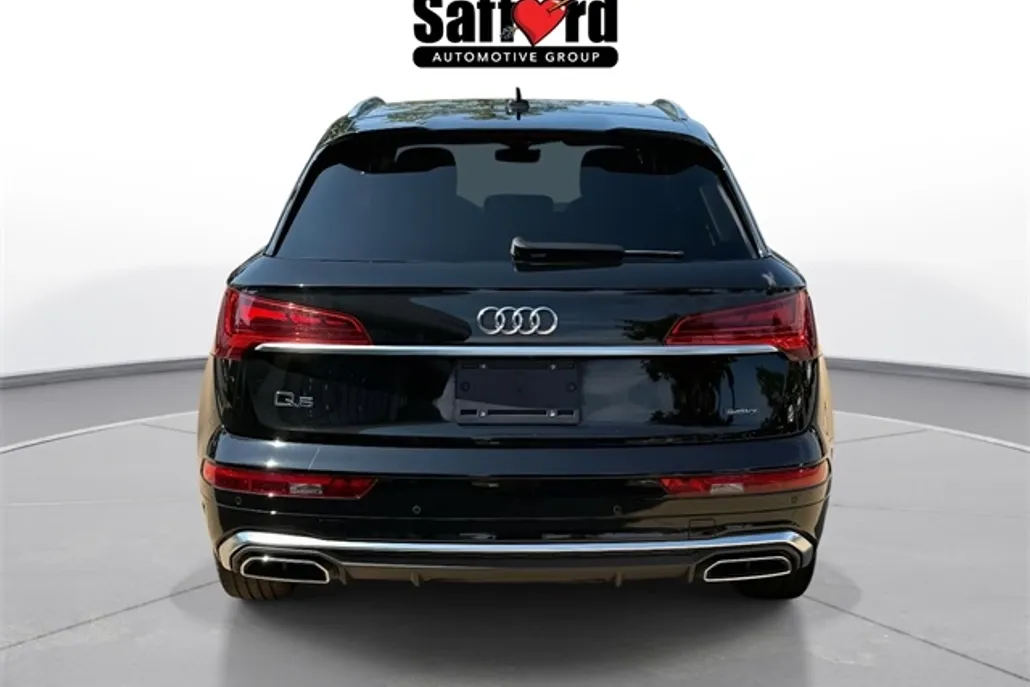 2023 Audi Q5 45 S line Premium Plus photo 1