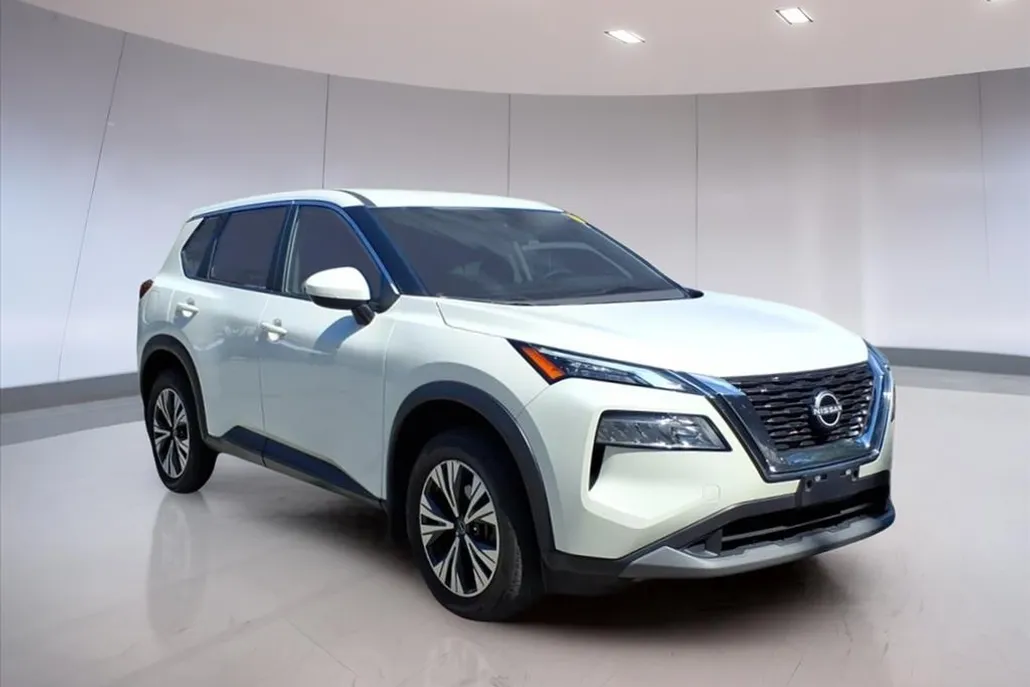 2023 Nissan Rogue SV photo 1