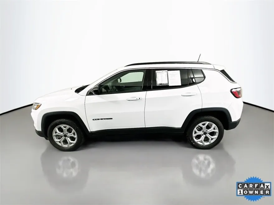 2025 Jeep Compass Latitude photo 1