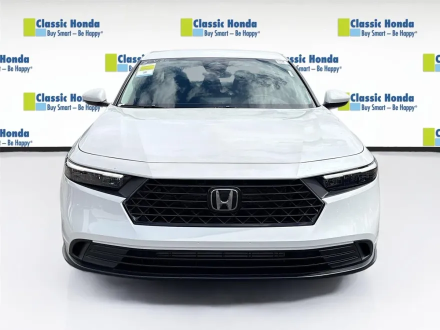 2025 Honda Accord LX photo 1