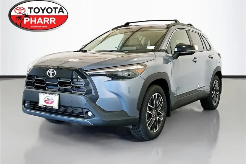 2026 Toyota Corolla Cross XLE photo 1