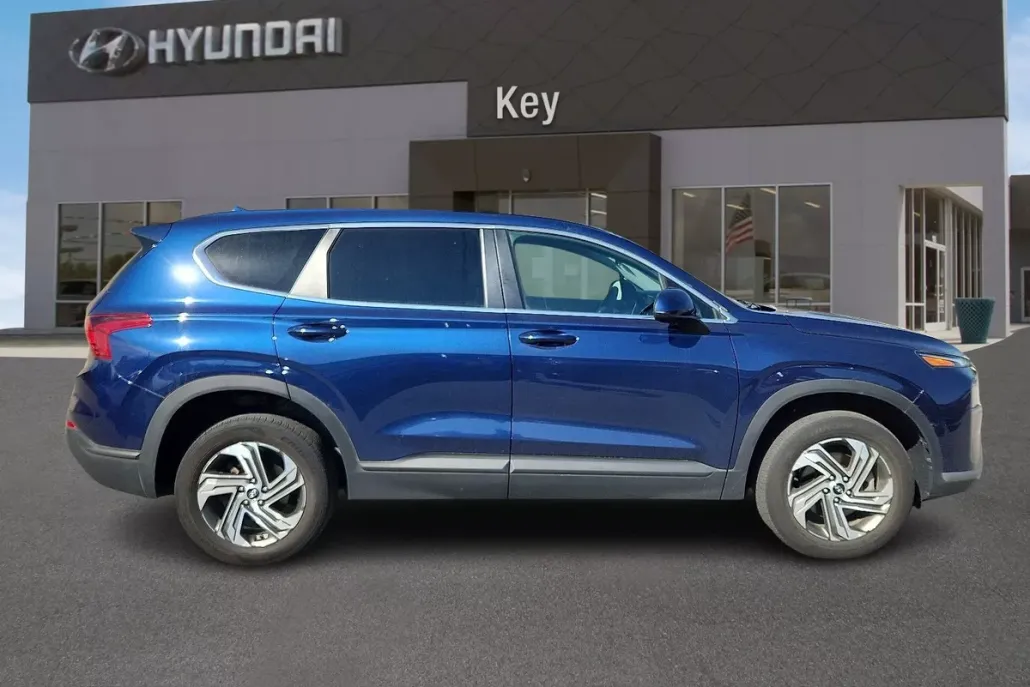 2023 Hyundai Santa Fe SE photo 1