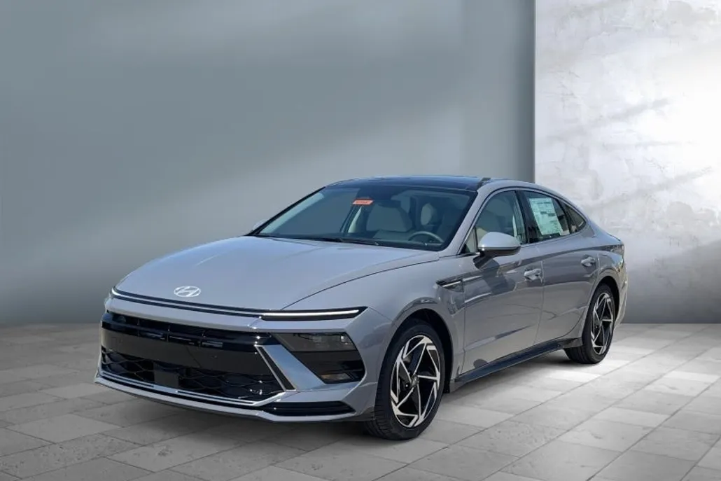 2025 Hyundai Sonata SEL Convenience photo 1