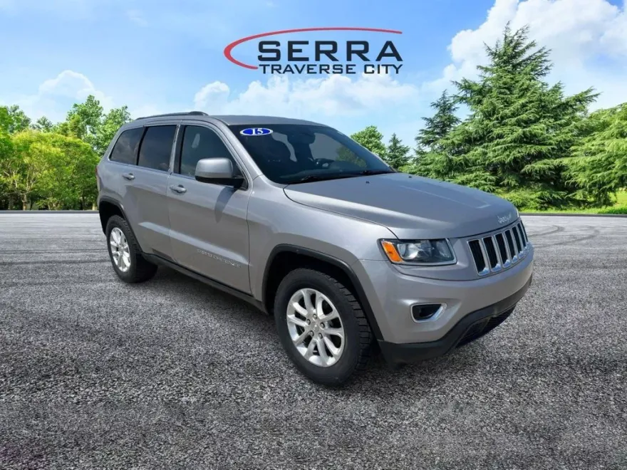 2015 Jeep Grand Cherokee Laredo photo 1