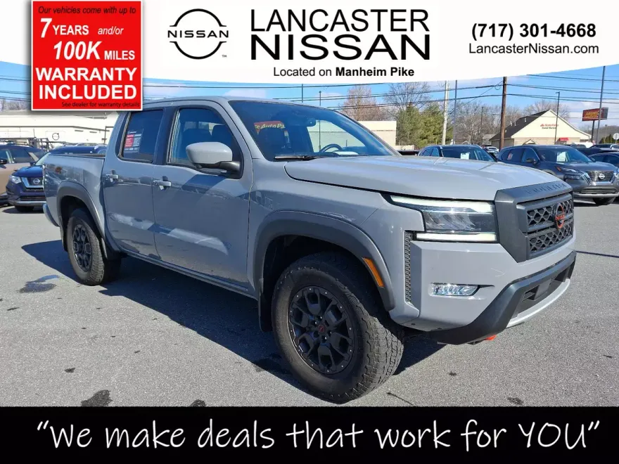 2022 Nissan Frontier PRO-4X photo 1