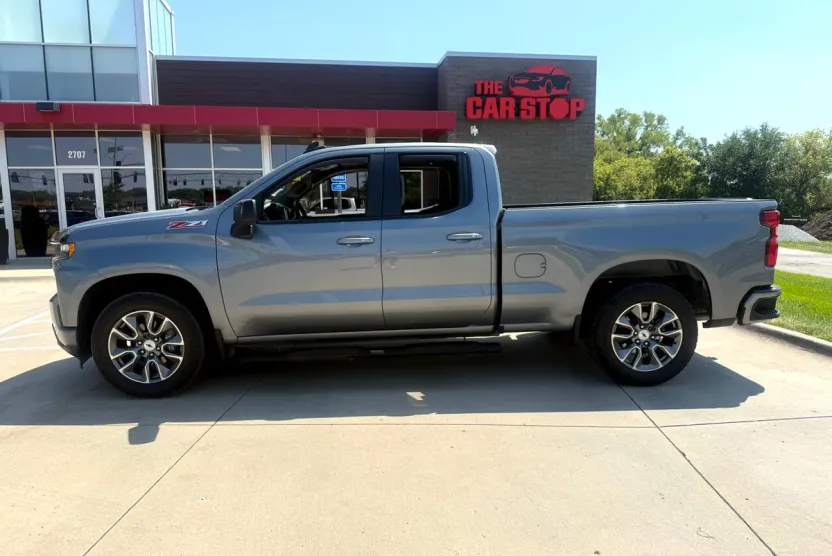 2019 Chevrolet Silverado 1500 RST photo 1