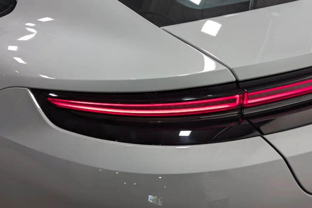 2025 Porsche Panamera GTS photo 1
