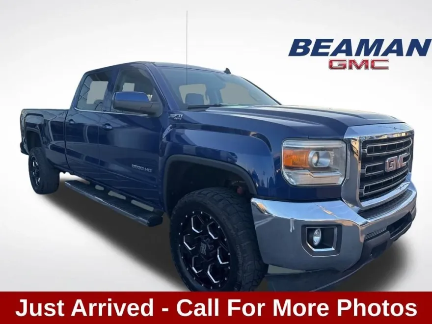 2015 Gmc Sierra 2500 HD SLE photo 1