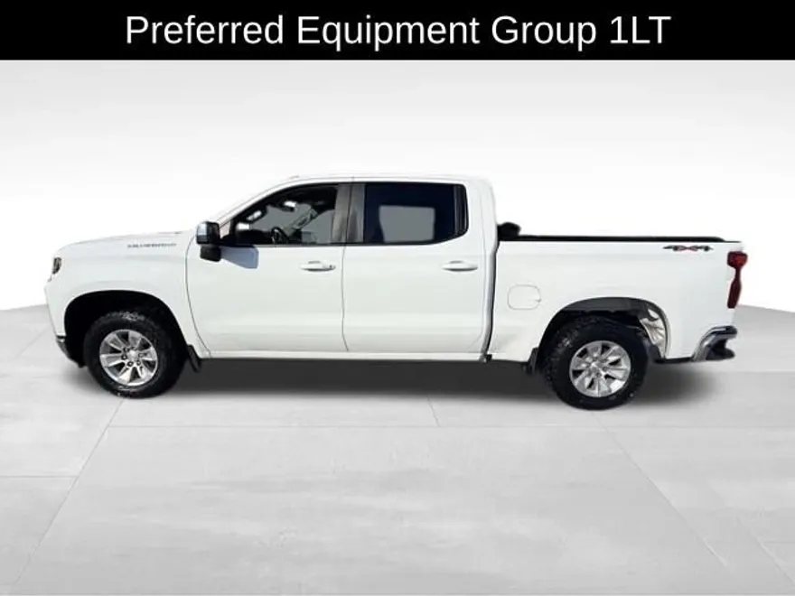 2022 Chevrolet Silverado 1500 LT photo 1