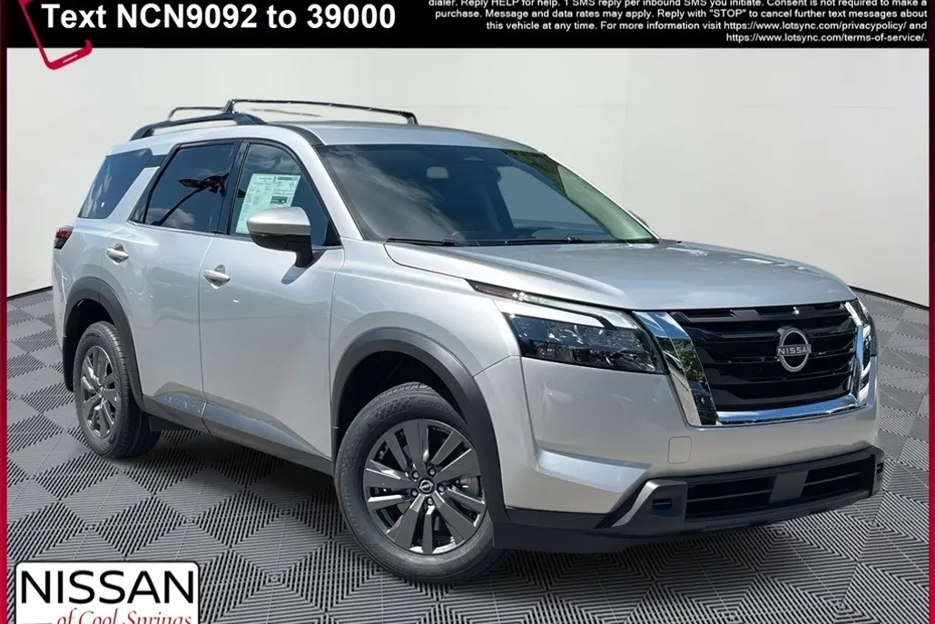 2025 Nissan Pathfinder SV photo 1