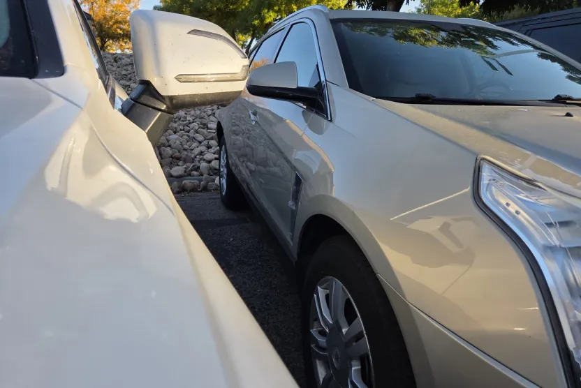2012 Cadillac SRX Luxury photo 1
