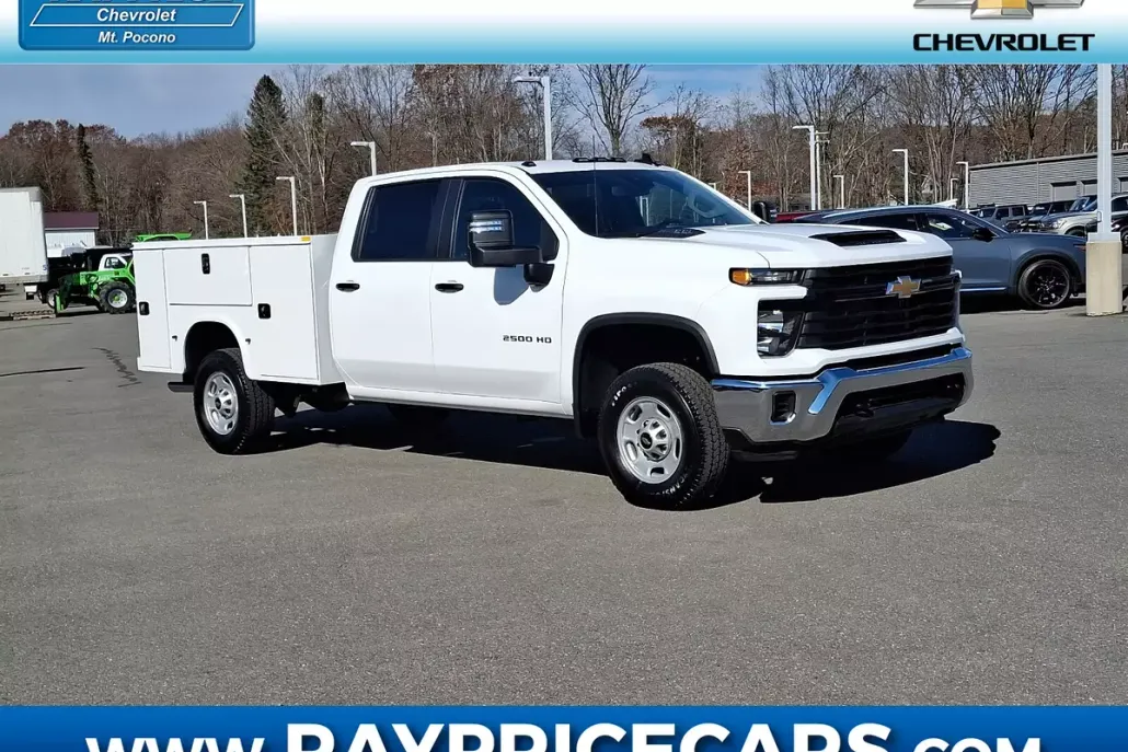 2024 Chevrolet Silverado 2500HD photo 1