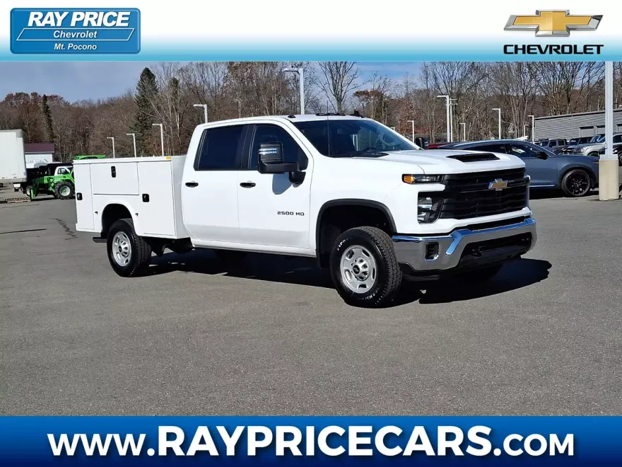 2024 Chevrolet Silverado 2500HD photo 1