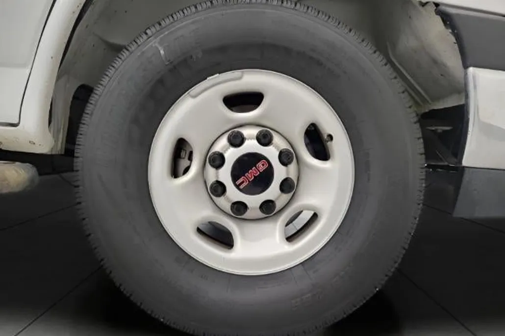 2023 Gmc Savana Cargo 2500 Base photo 1