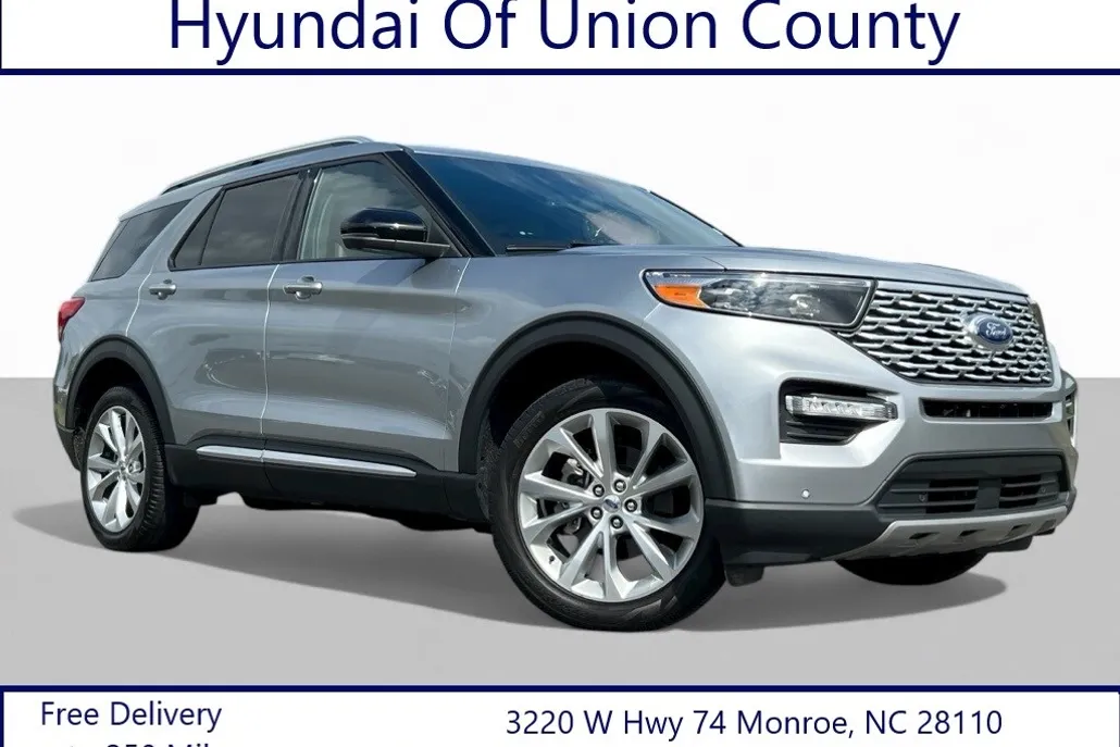 2022 Ford Explorer Platinum photo 1