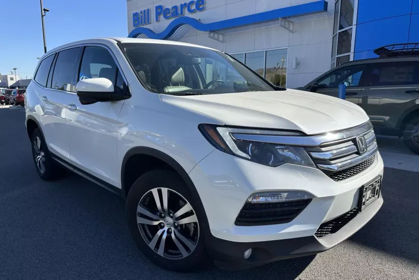 2016 Honda Pilot EX-L photo 1