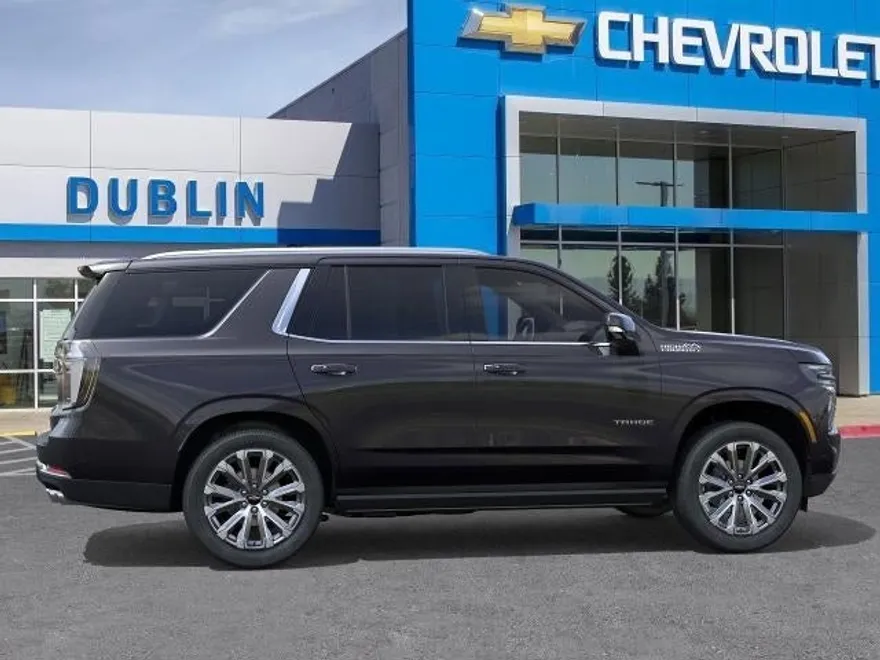 2026 Chevrolet Tahoe High Country photo 1